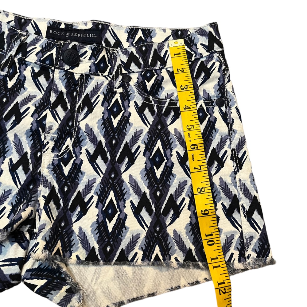 Rock & Republic Lolita shorts women's size 6 - Picture 2 of 9